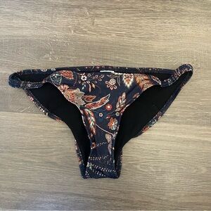 Malia Mills Paisley Navy Line Bikini Swim Suit Bottom Womens Size 4
